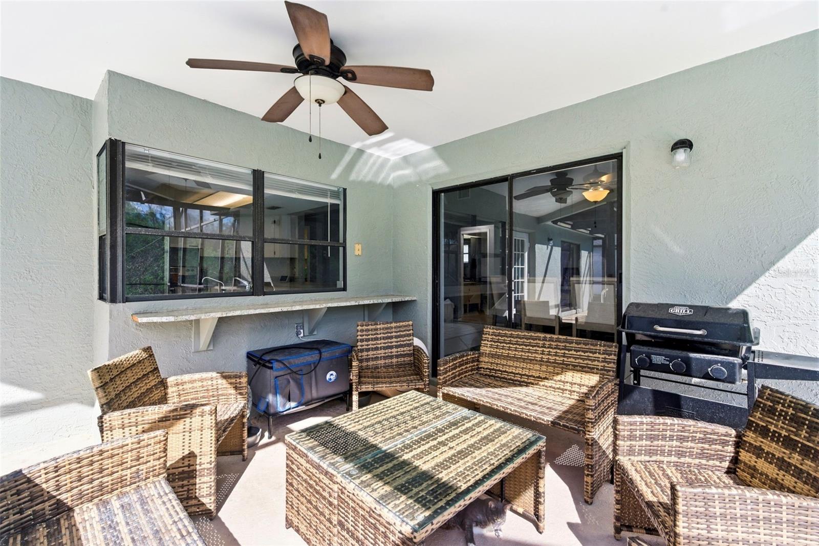 FAIRWAY OAKS - Residential Lease