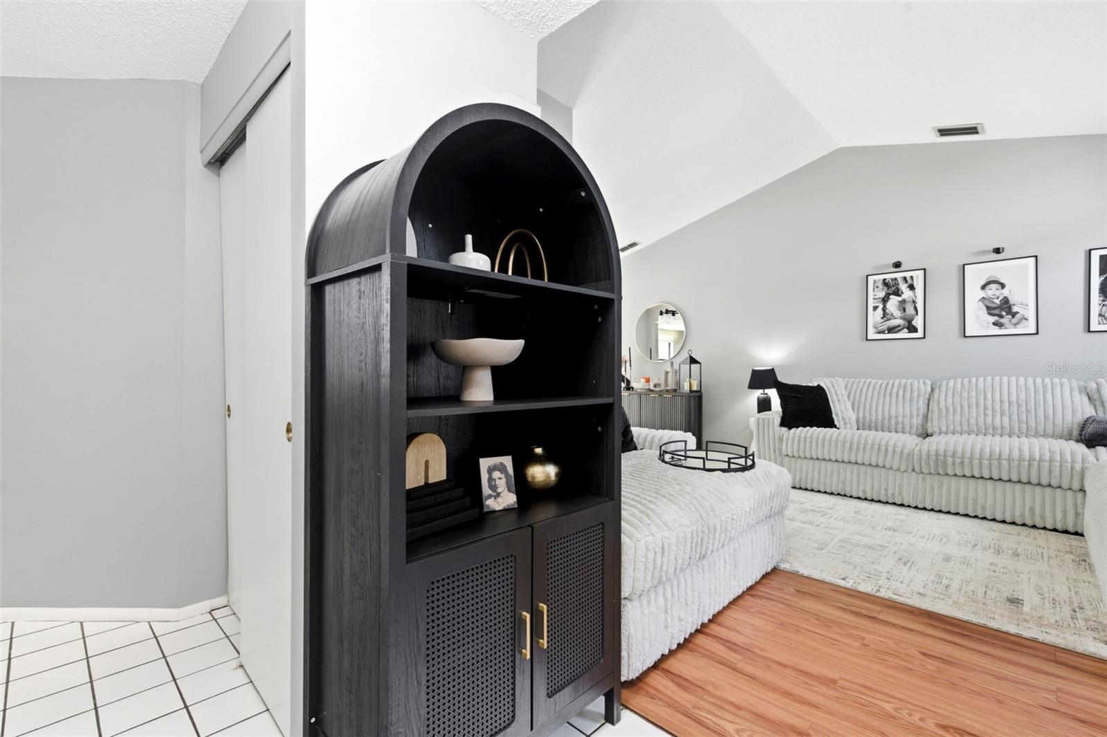 FAIRWAY OAKS - Residential Lease