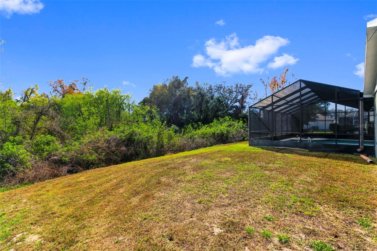 FAIRWAY OAKS - Residential Lease