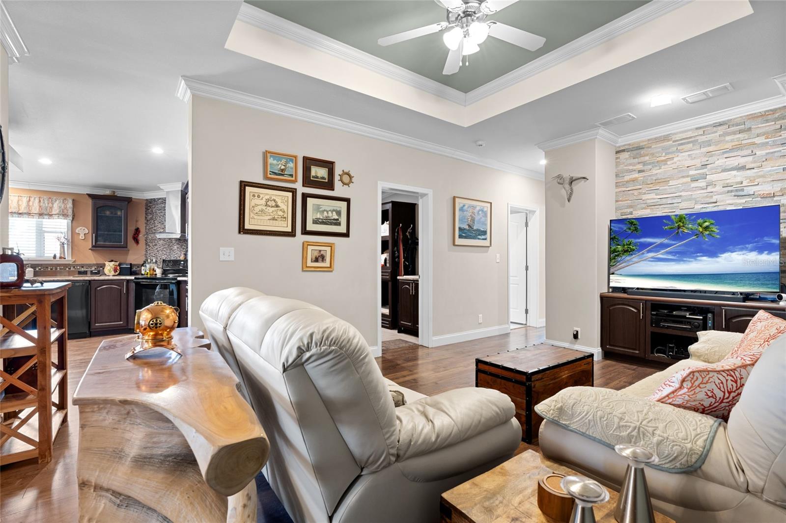 MELROSE SUB - Commercial Sale