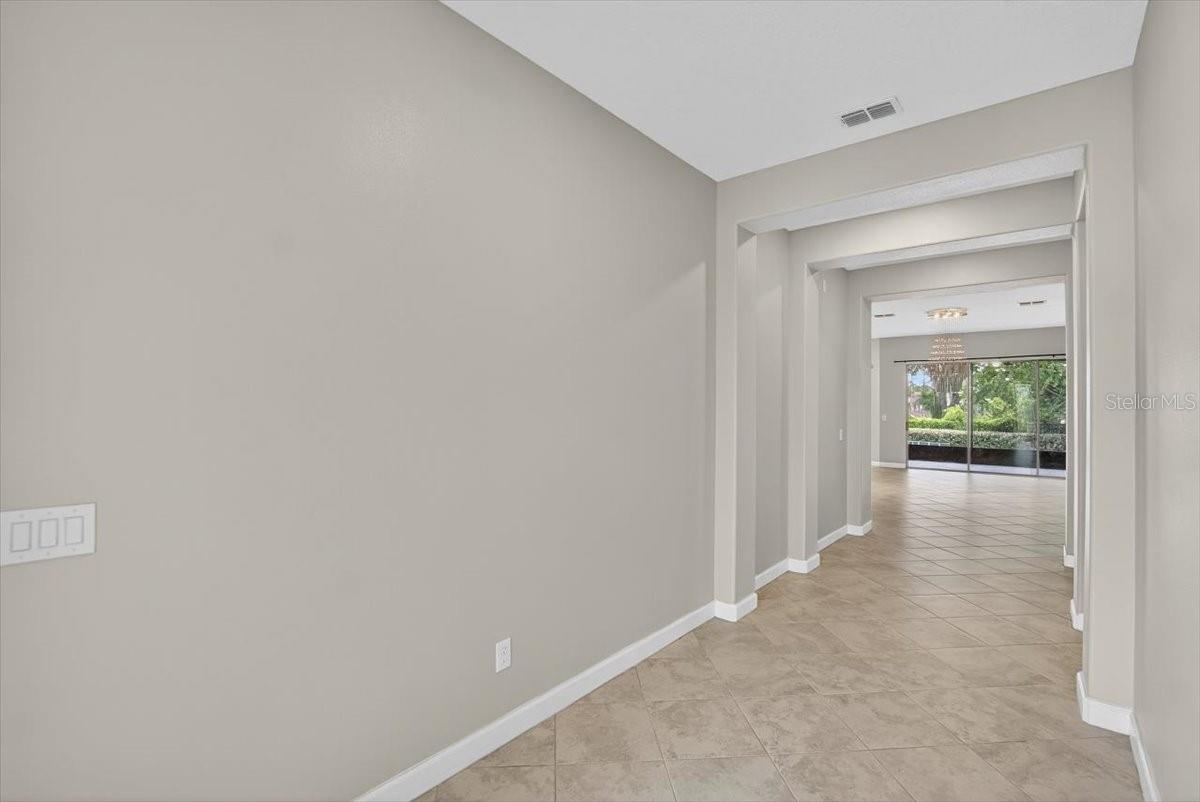 2781 HILLIARD DRIVE