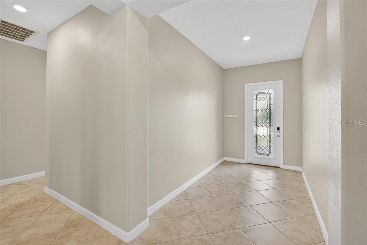 2781 HILLIARD DRIVE