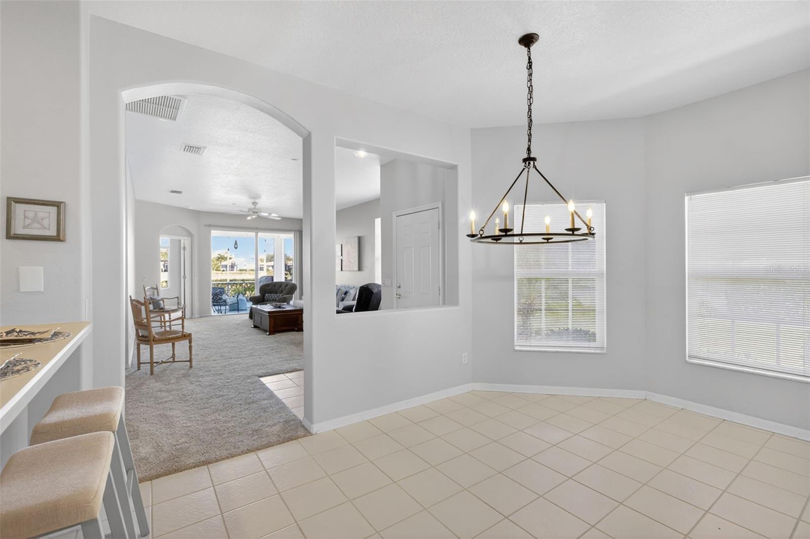 PELICAN POINTE GOLF & COUNTRY CLUB - Residential