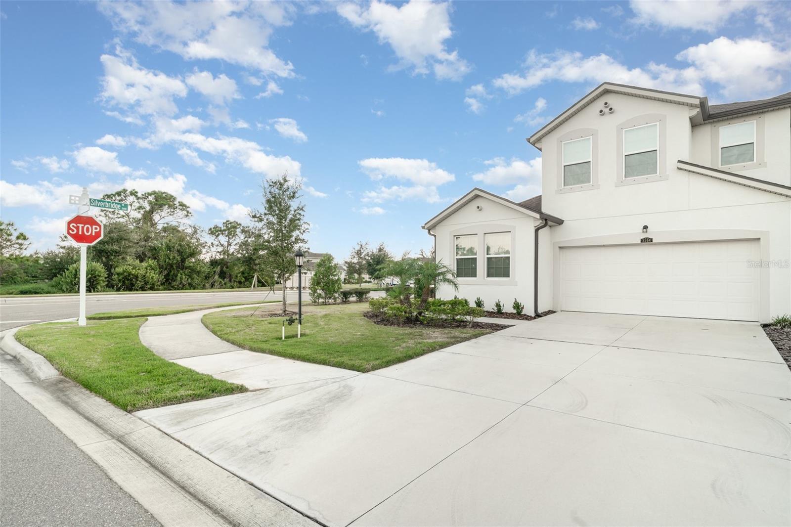 5564 COACHWOOD COVE