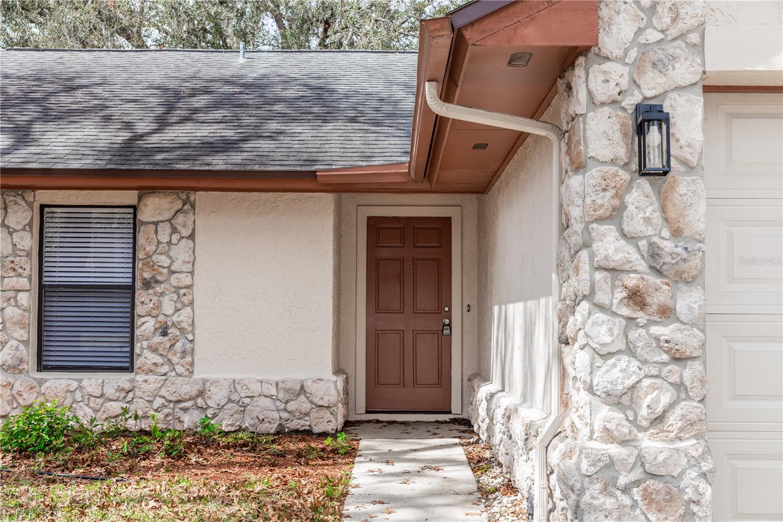 512 HOLBROOK CIRCLE