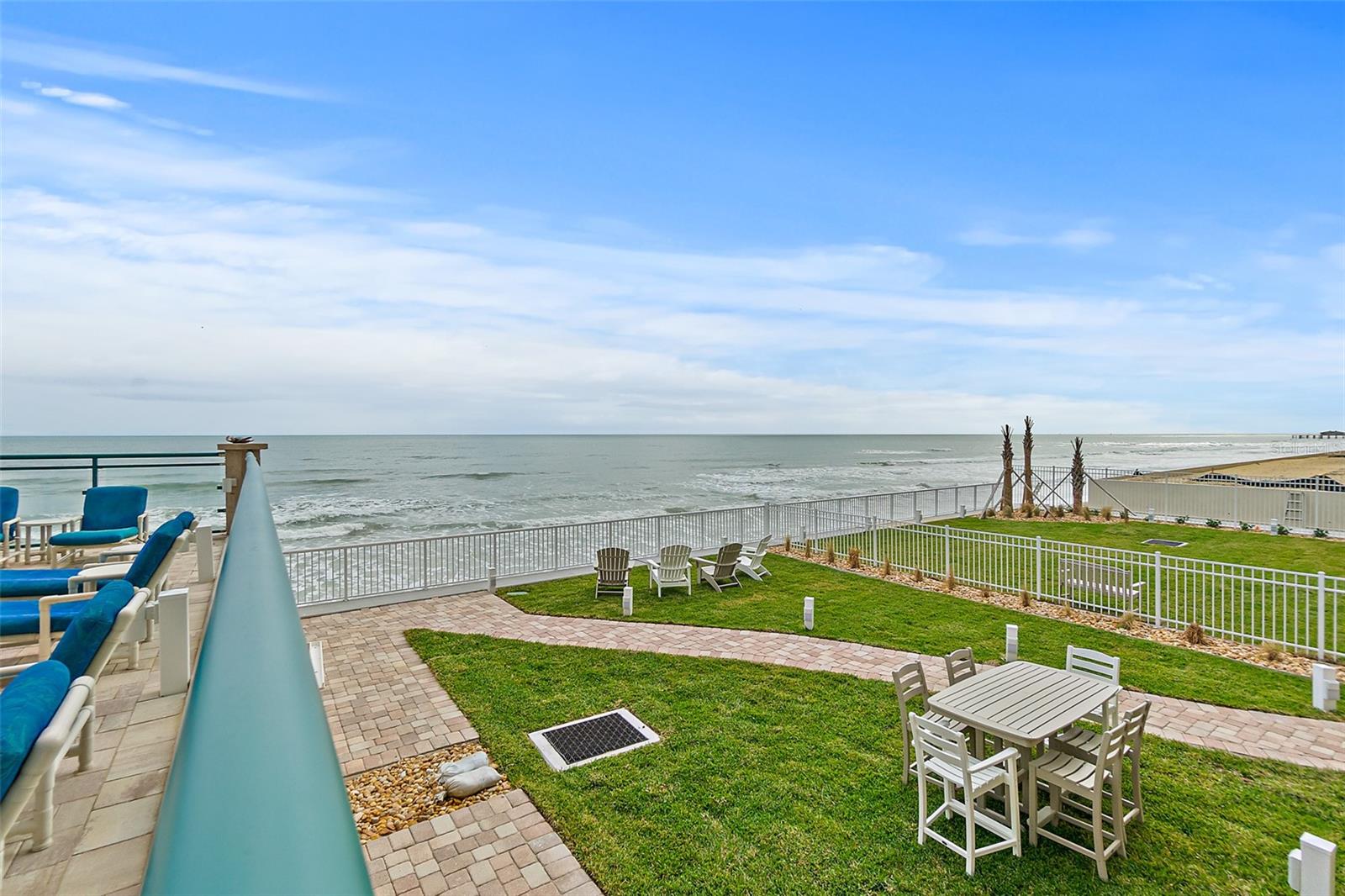 DIMUCCI TWIN TOWERS N & S - Residential