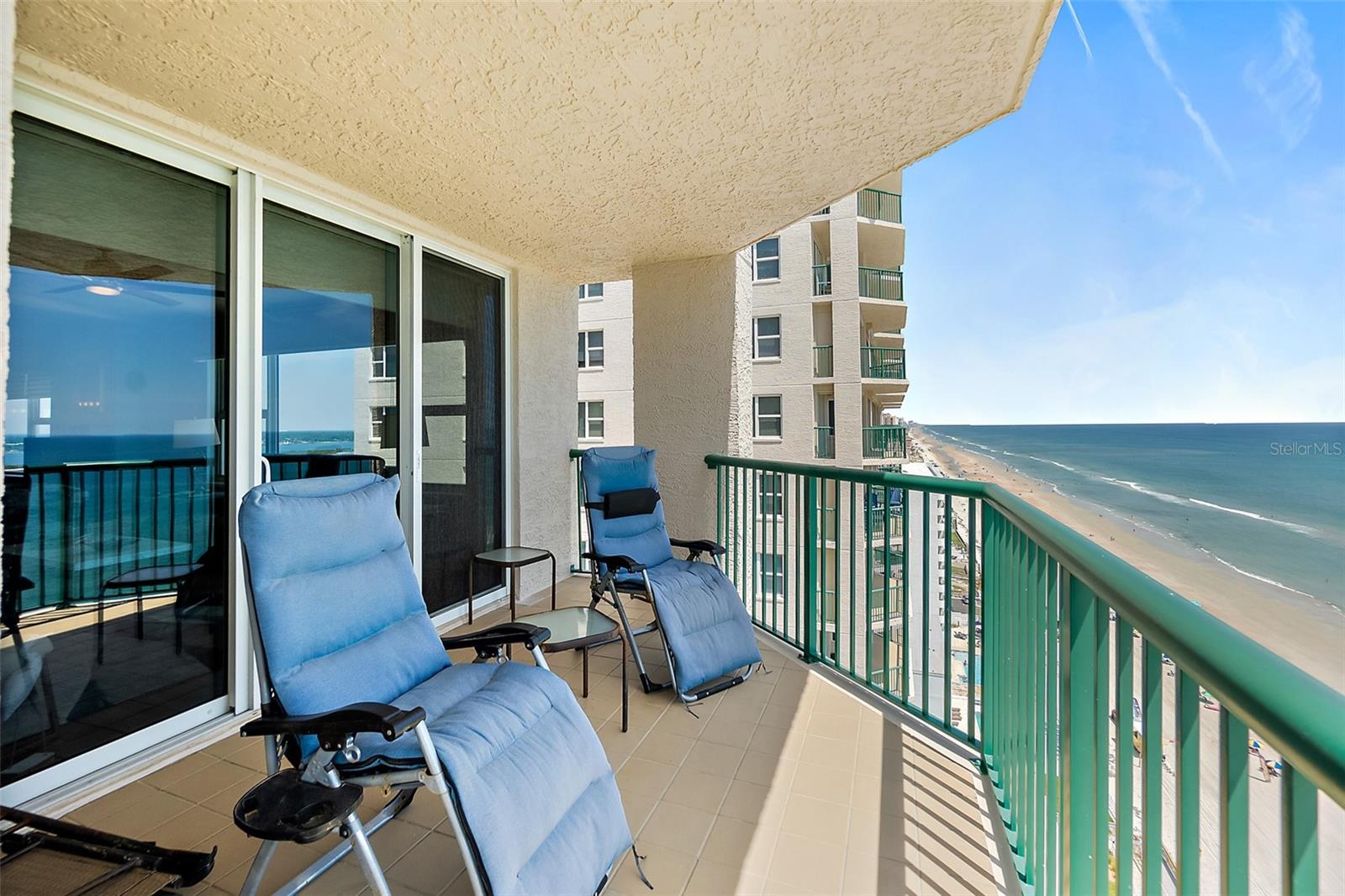 DIMUCCI TWIN TOWERS N & S - Residential