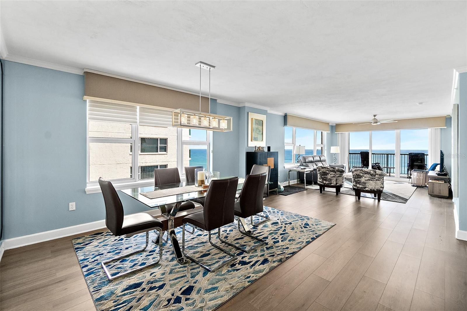 DIMUCCI TWIN TOWERS N & S - Residential