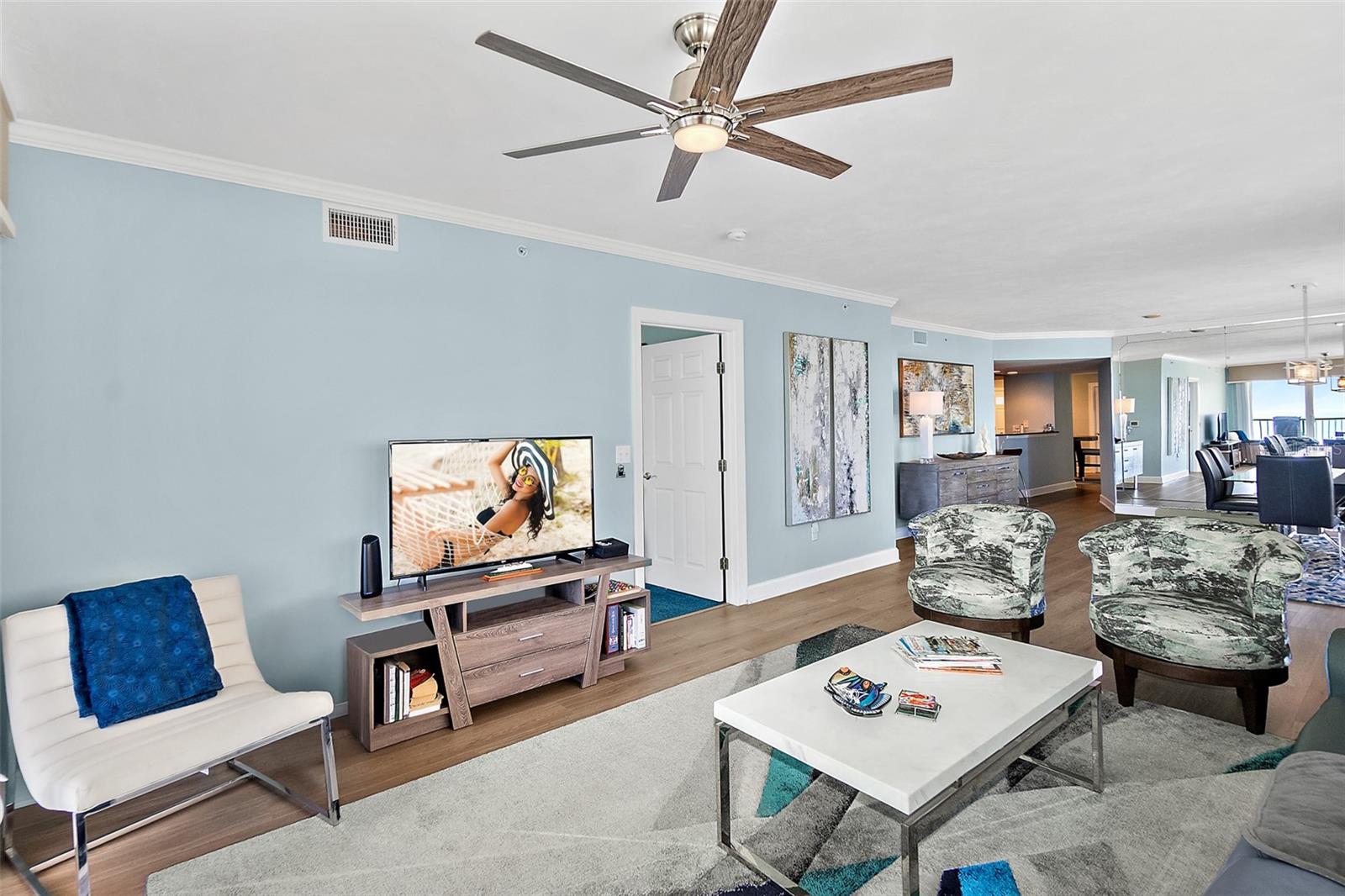 DIMUCCI TWIN TOWERS N & S - Residential
