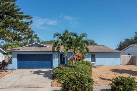 Photo of 12377 91st Avenue, Seminole, FL 33772 (MLS # TB8408147)