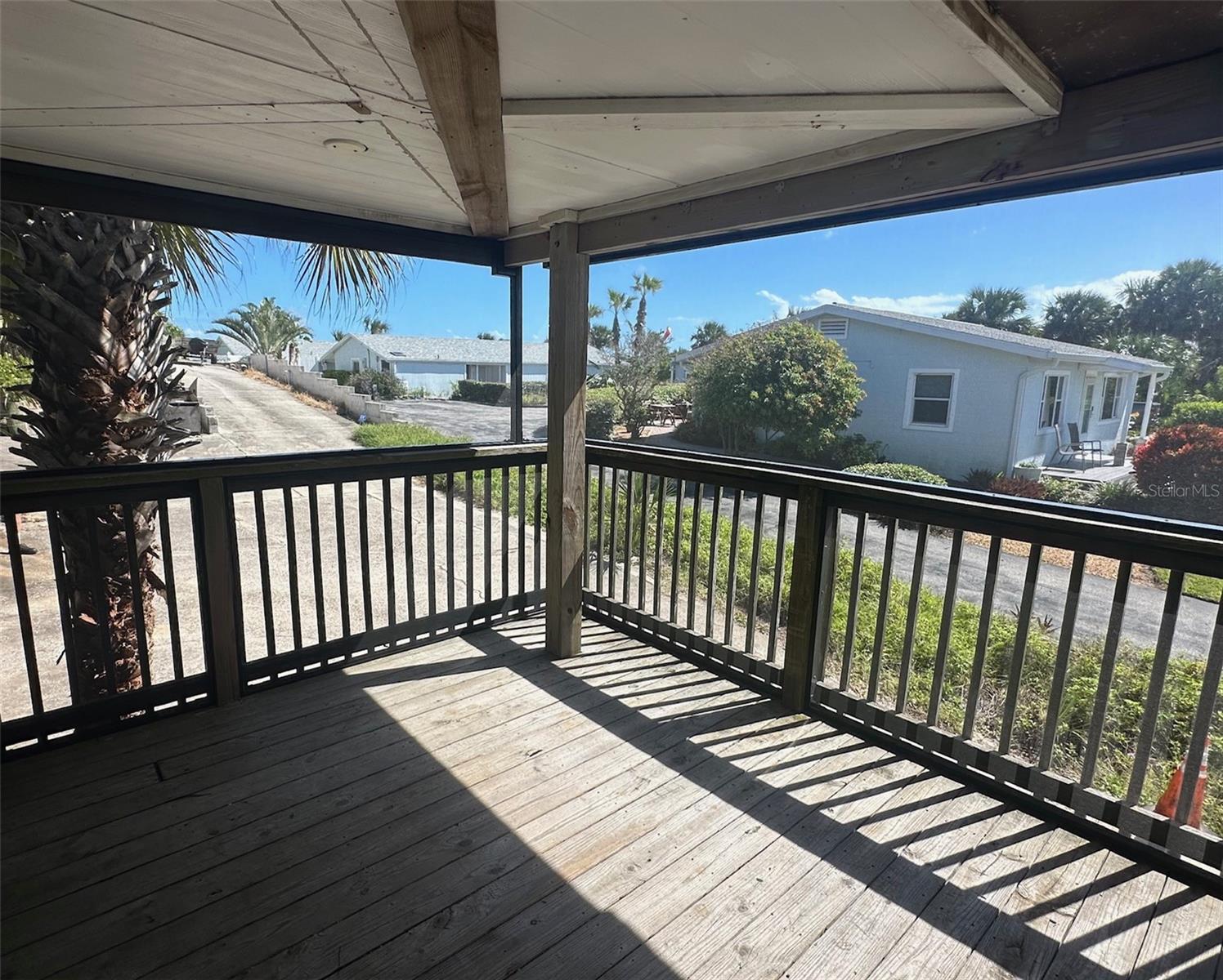 COLIN PARK - Residential Lease