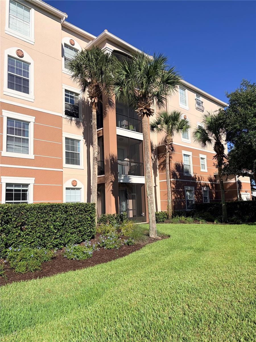 Photo of 8300 Portofino Drive #102, Davenport, FL 33896 (MLS # S5159245)