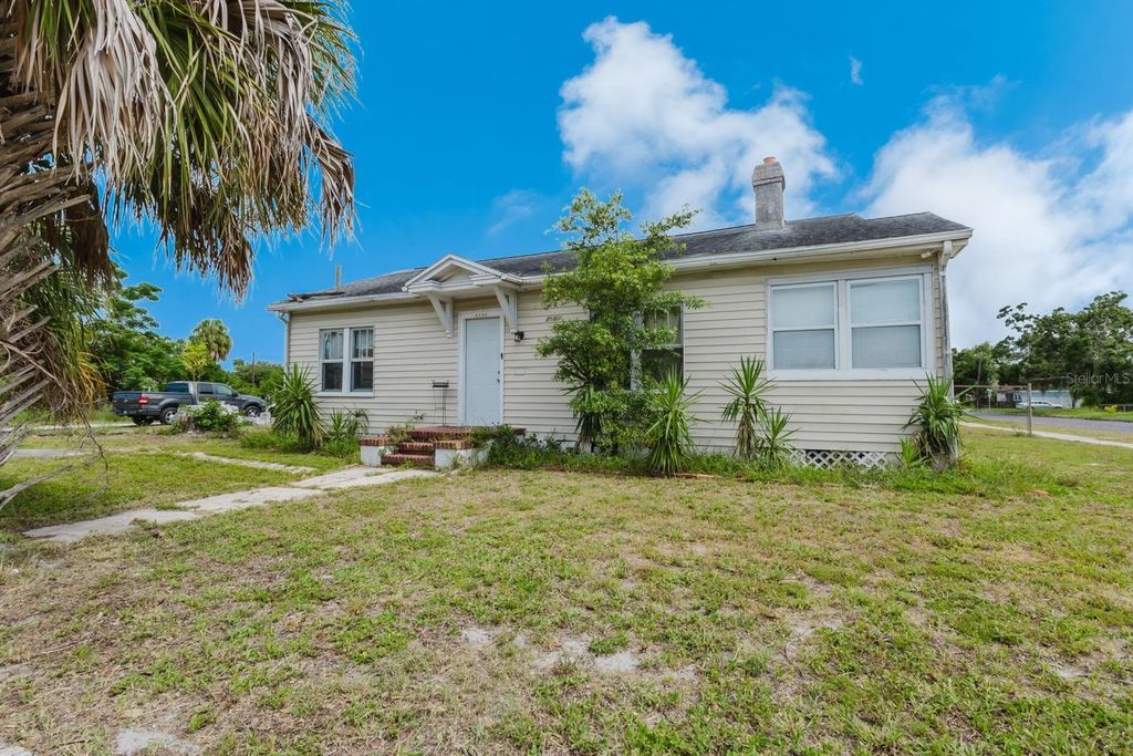 Photo of 2560 5th Avenue S, St Petersburg, FL 33712 (MLS # TB8410161)