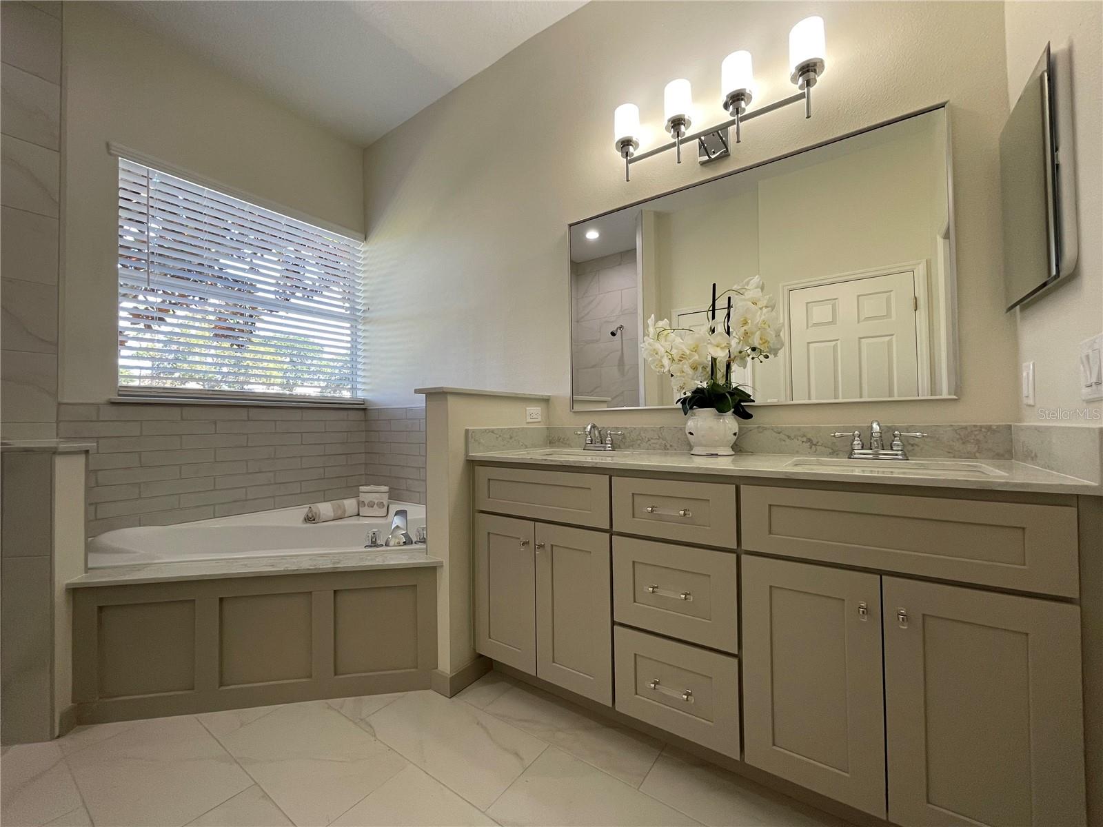 PLANTATION AT LEESBURG ROSEDOWN VILLAGE LT - Residential