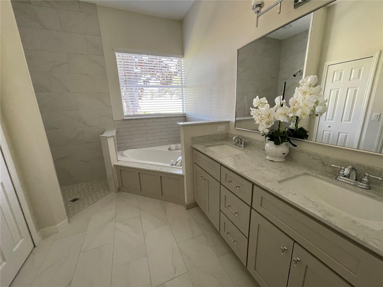 PLANTATION AT LEESBURG ROSEDOWN VILLAGE LT - Residential