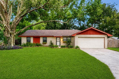 216 SHORE LOOP WINTER HAVEN FL 33884