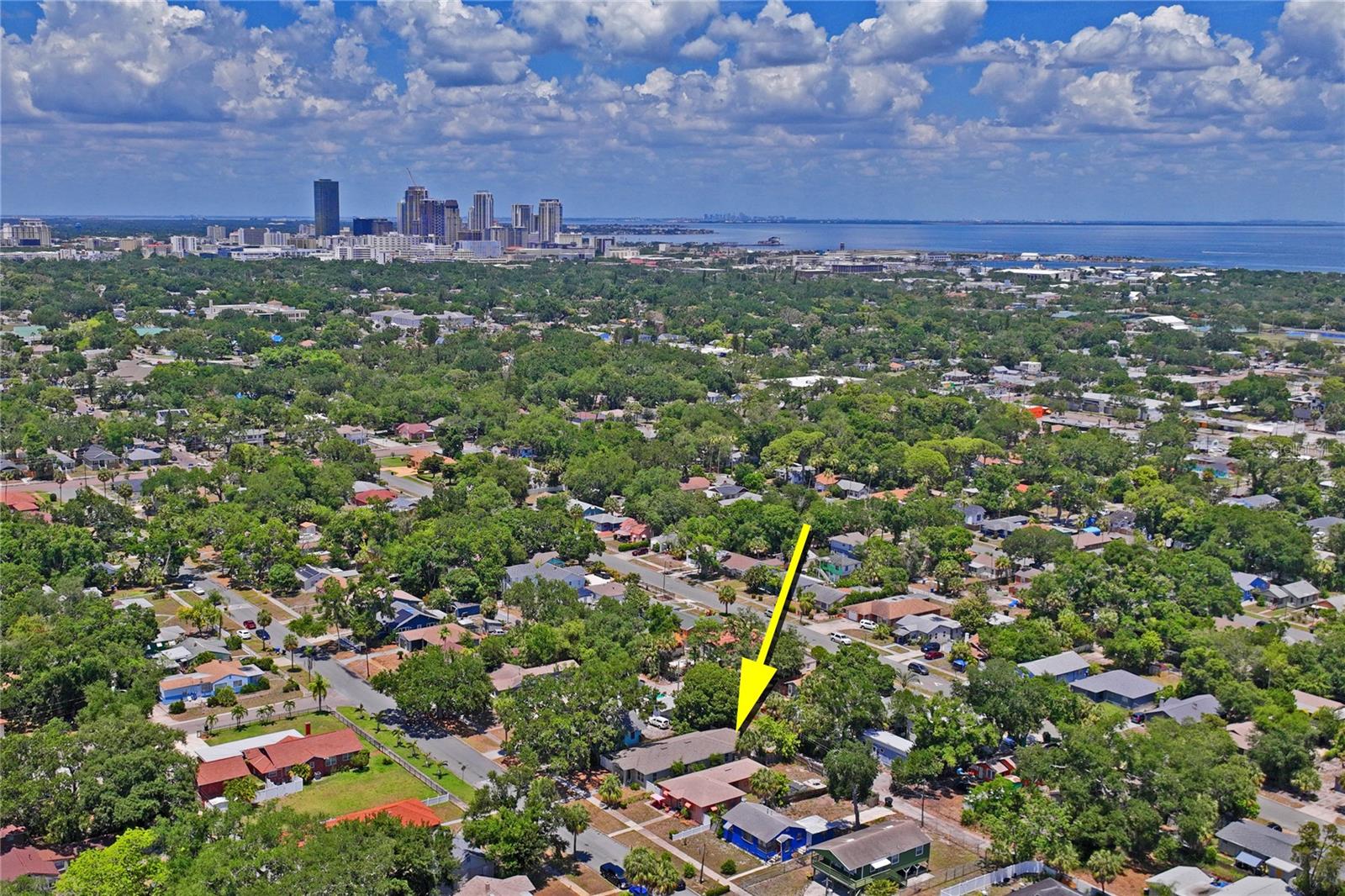 LAKE VISTA - Residential