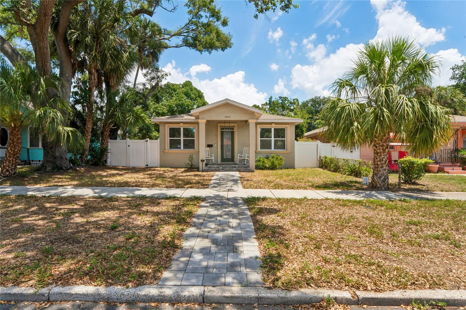 LAKE VISTA - Residential