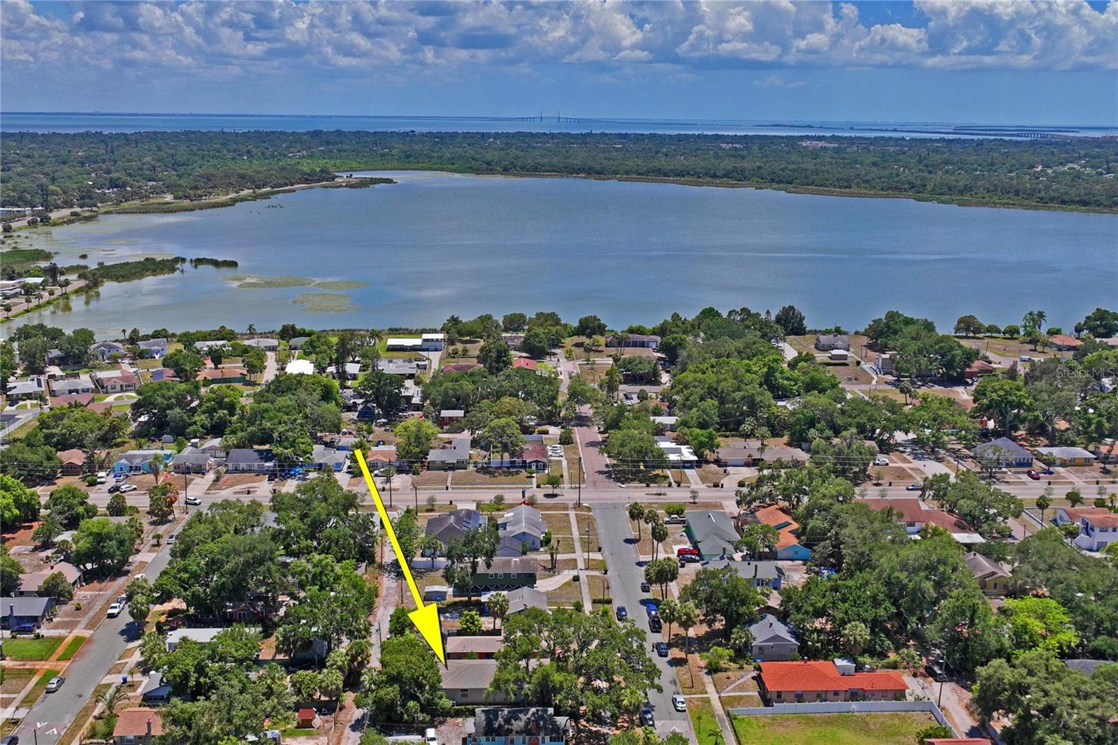 LAKE VISTA - Residential