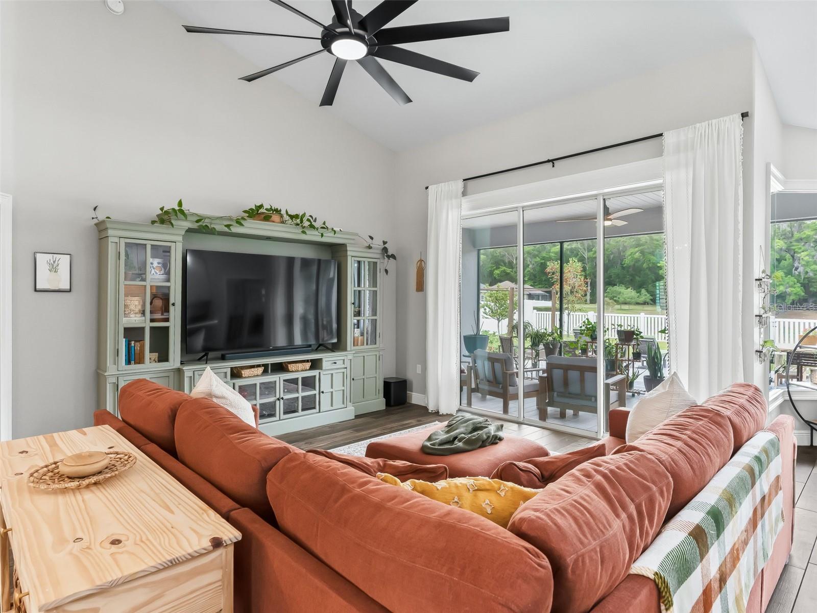 SUMMERSET ESTATE - Residential