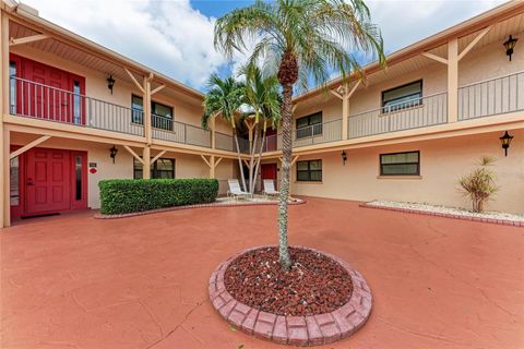 Photo of 720 Apalachicola Road #104, Venice, FL 34285 (MLS # A4666963) Photo of 720 Apalachicola Road #104, Venice, FL 34285 (MLS # A4666963)