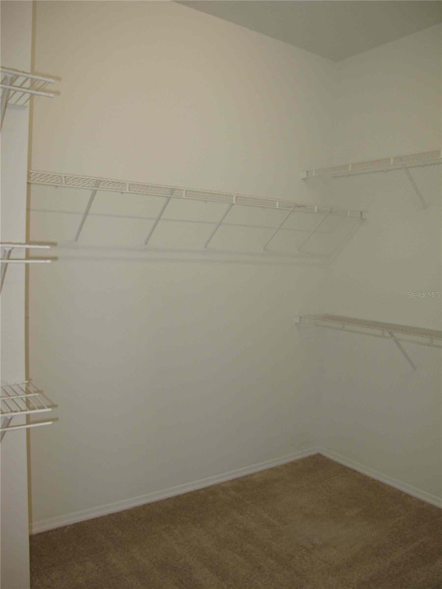 EAGLES WATCH PH 1 - Residential Lease