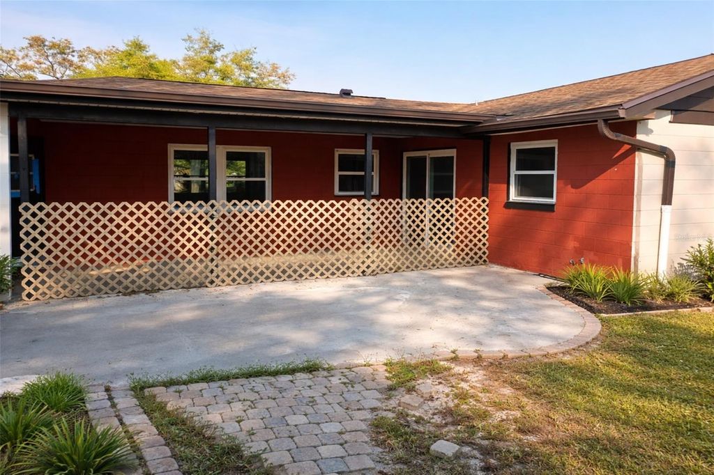 Photo of 5168 Lido Street, Orlando, FL 32807 (MLS # R4910945)