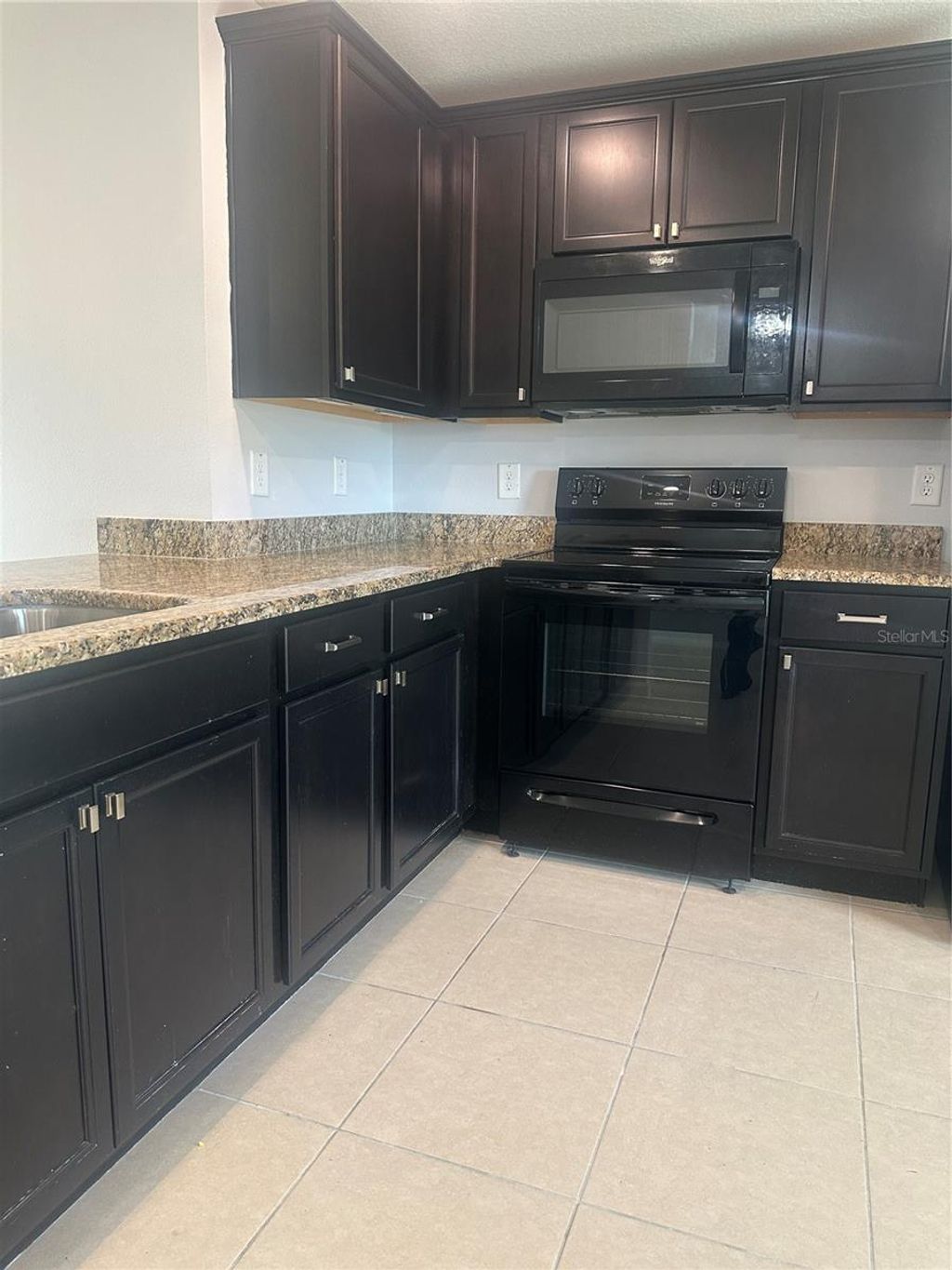 Photo of 272 Hyacinth Court, Kissimmee, FL 34759 (MLS # L4956840)