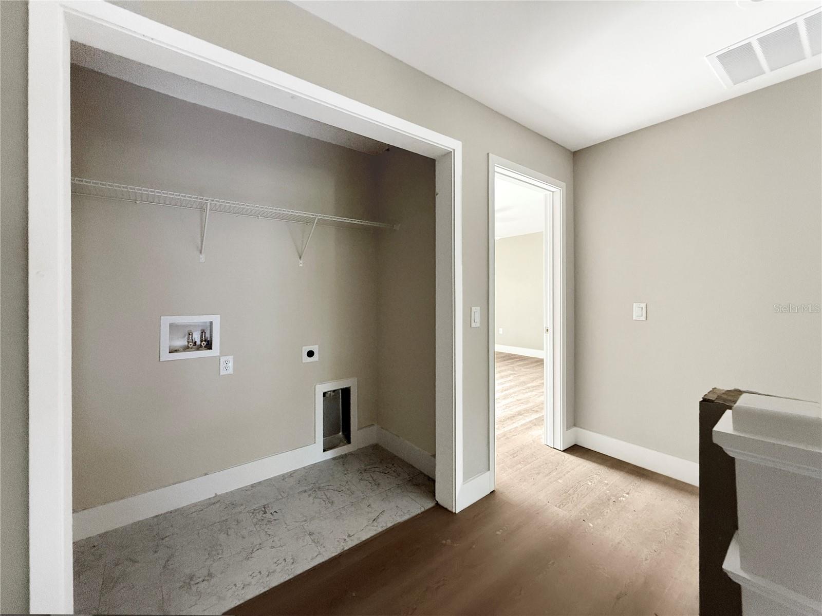 WARTMAN PARK - Residential Lease