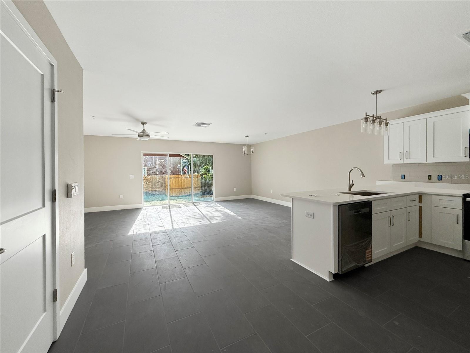 WARTMAN PARK - Residential Lease