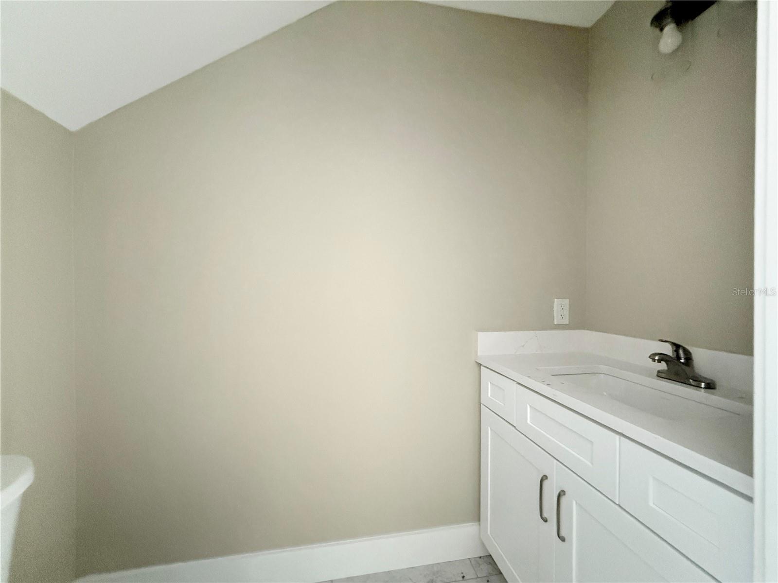 WARTMAN PARK - Residential Lease