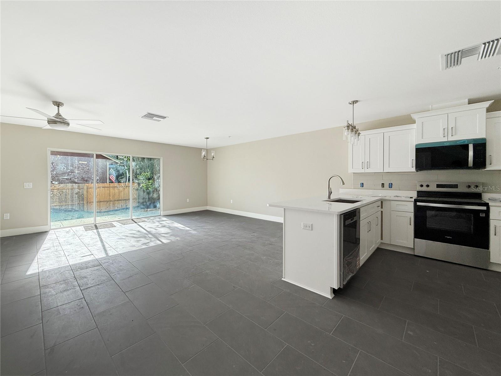 WARTMAN PARK - Residential Lease