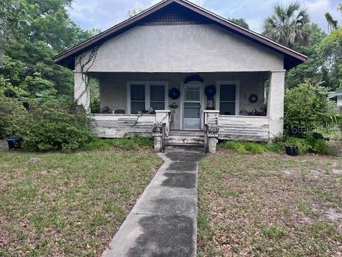 236 E ROSE AVENUE ORANGE CITY FL 32763