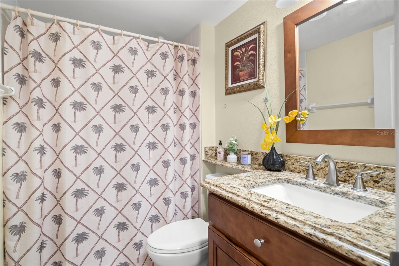 5567 SEA FOREST DRIVE 323
