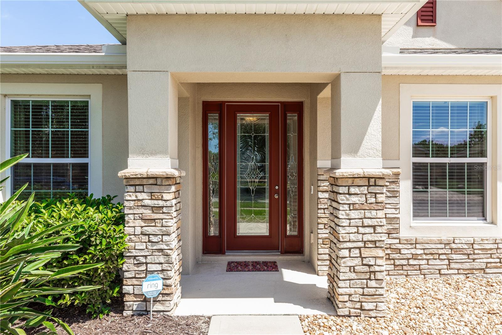 319 E VICTORIA TRAILS BOULEVARD