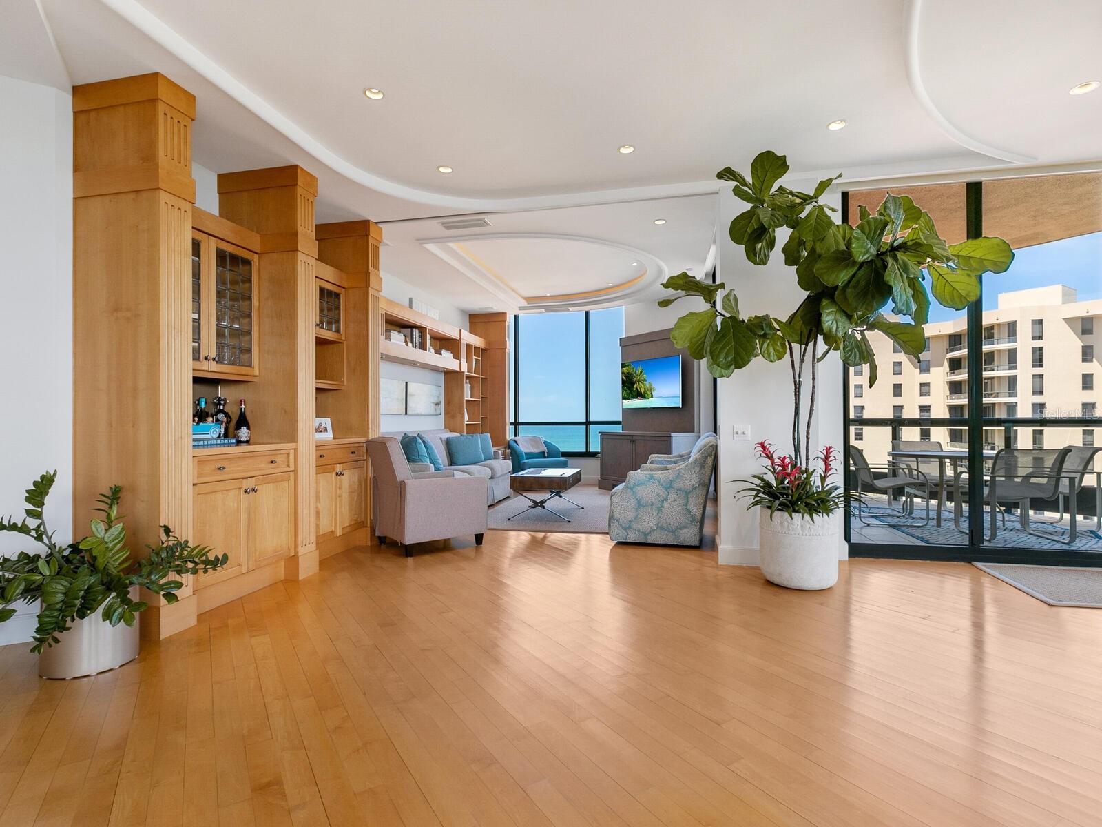 WATER CLUB I/LONGBOAT KEY - Residential