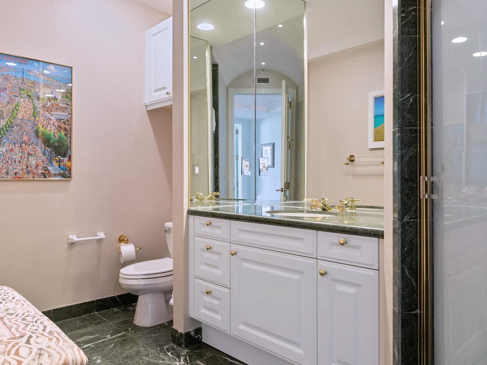 WATER CLUB I/LONGBOAT KEY - Residential