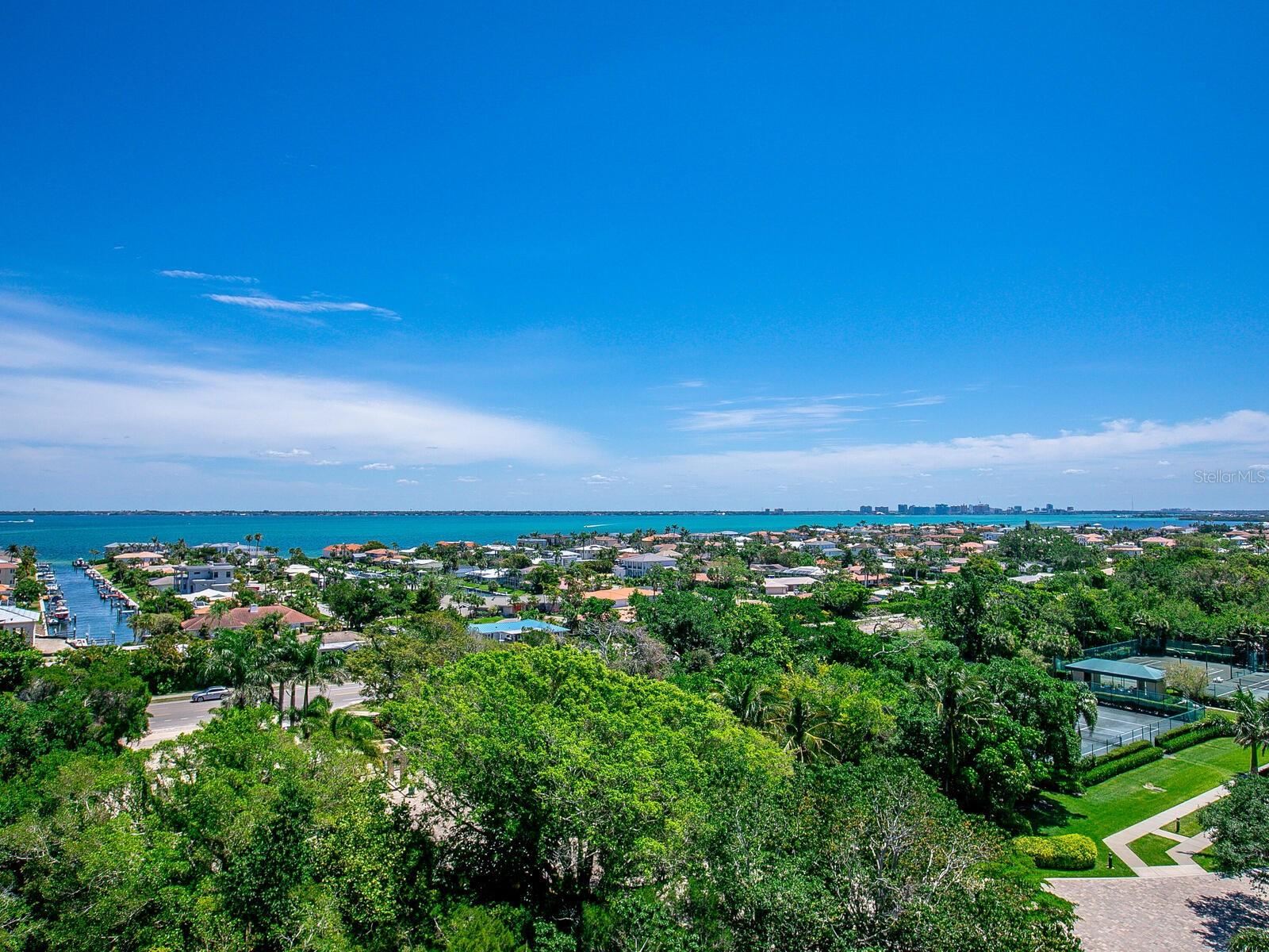 WATER CLUB I/LONGBOAT KEY - Residential