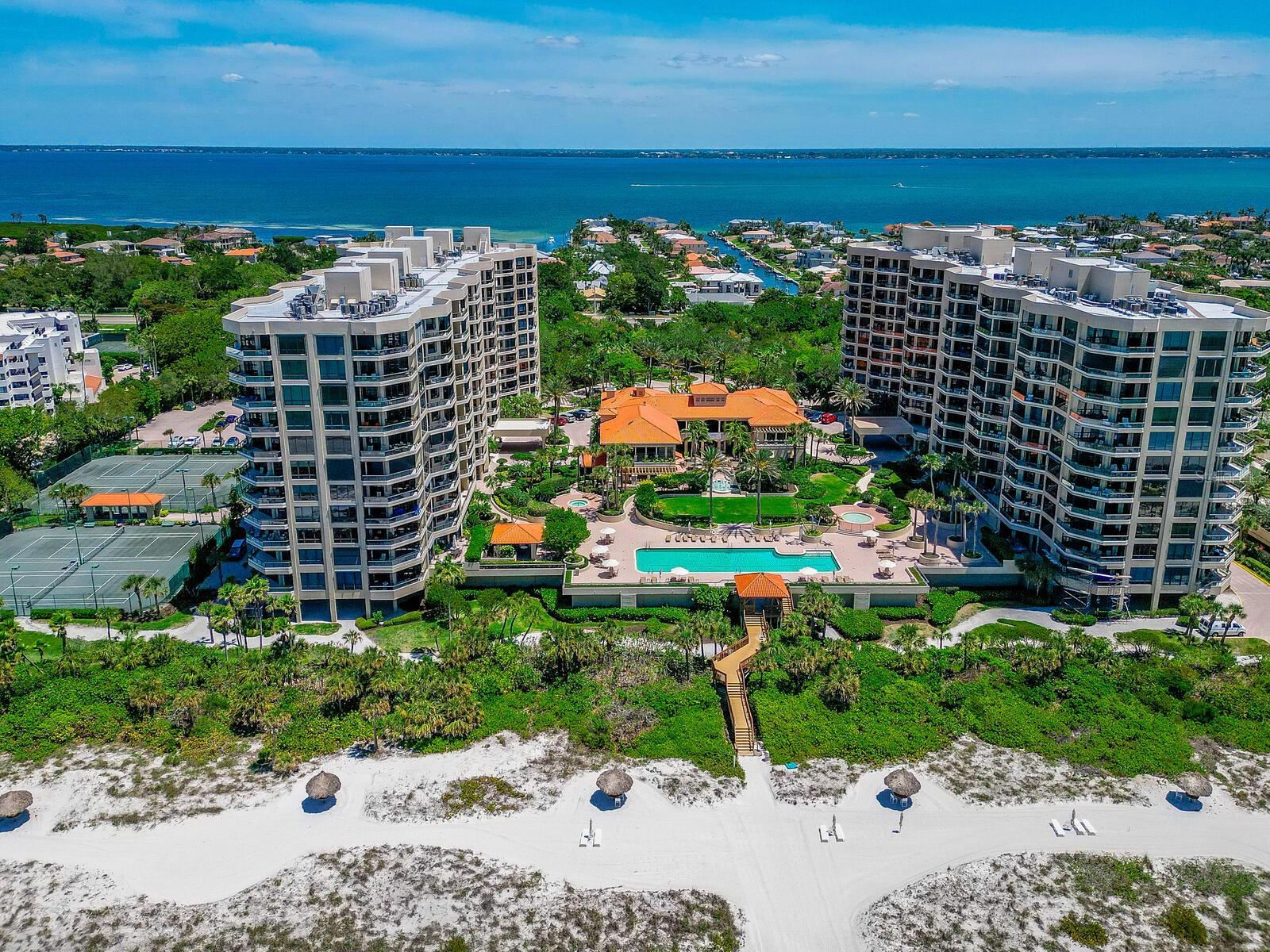 WATER CLUB I/LONGBOAT KEY - Residential
