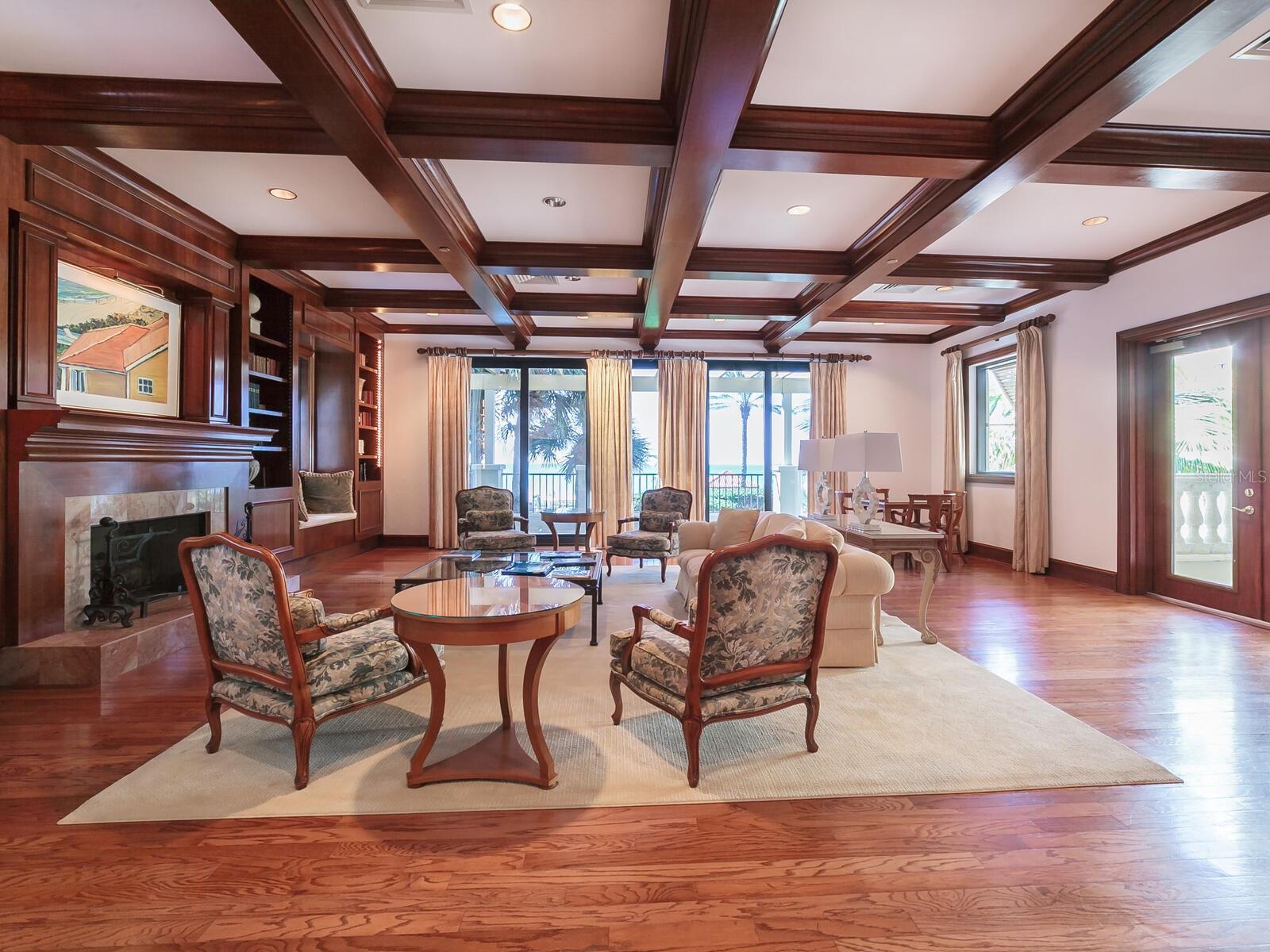 WATER CLUB I/LONGBOAT KEY - Residential