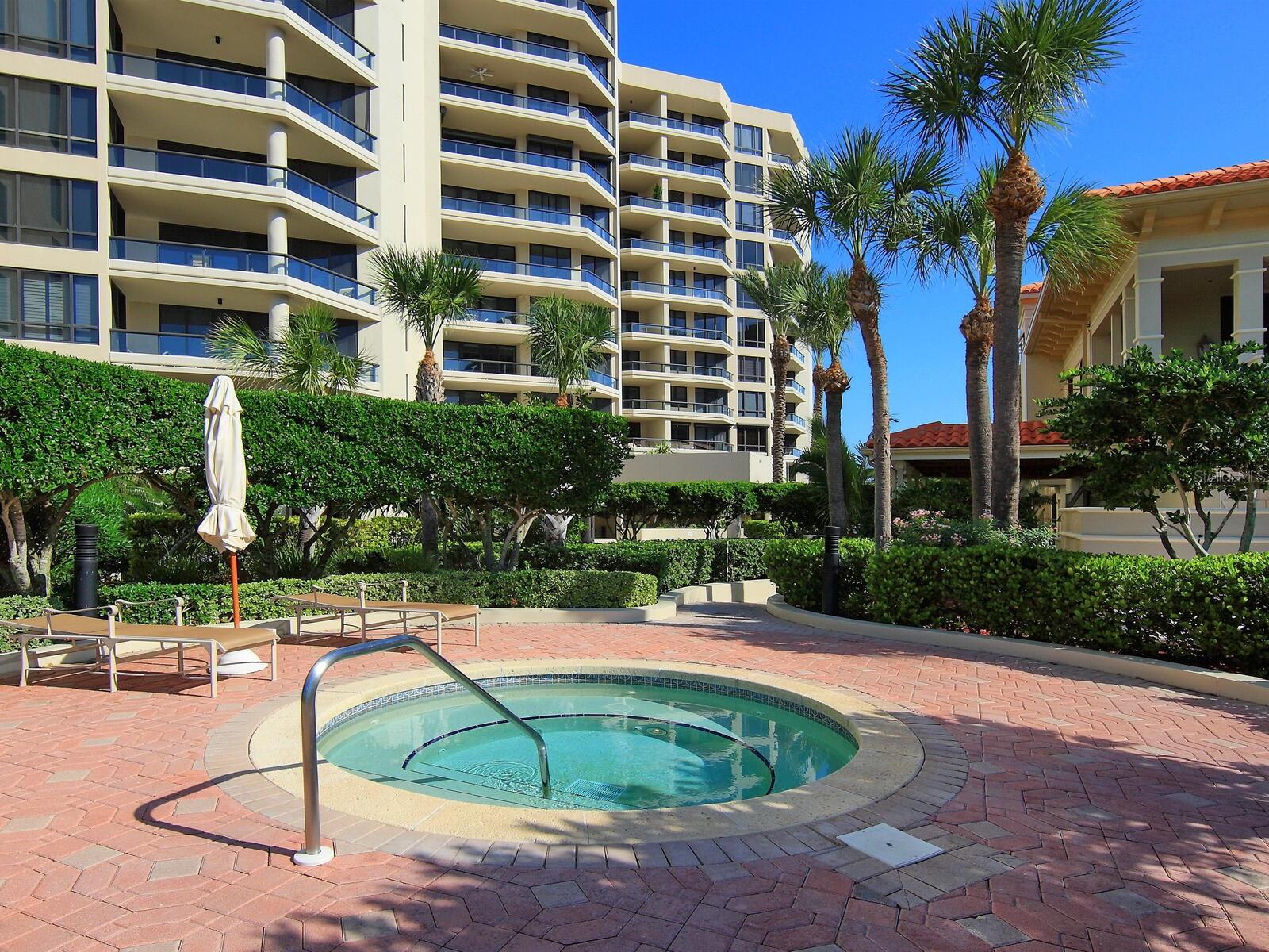 WATER CLUB I/LONGBOAT KEY - Residential