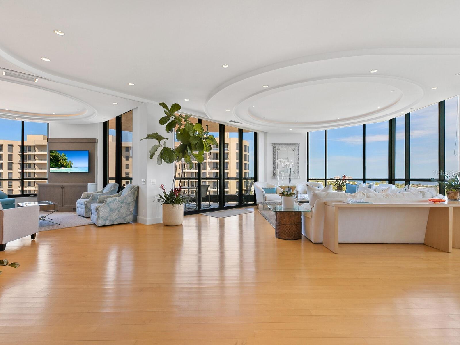 WATER CLUB I/LONGBOAT KEY - Residential