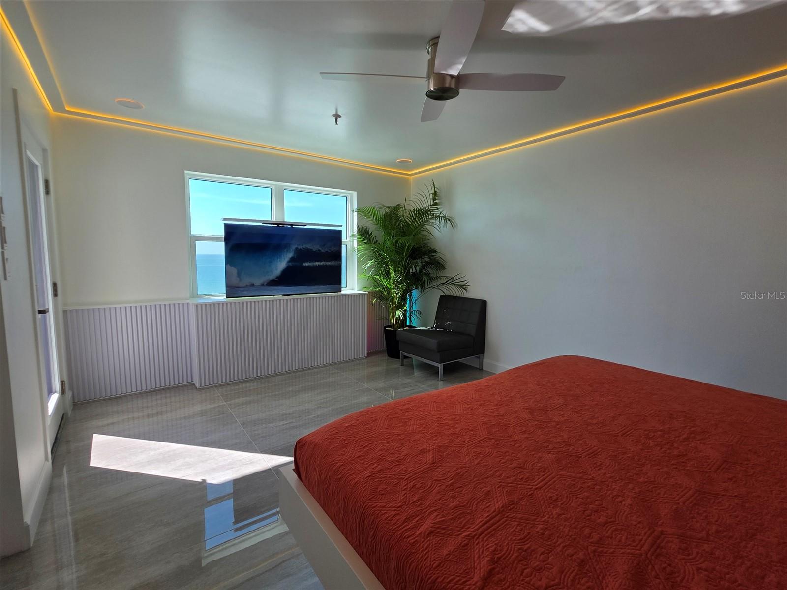 SEA BREEZE OF MADEIRA CONDO - Residential