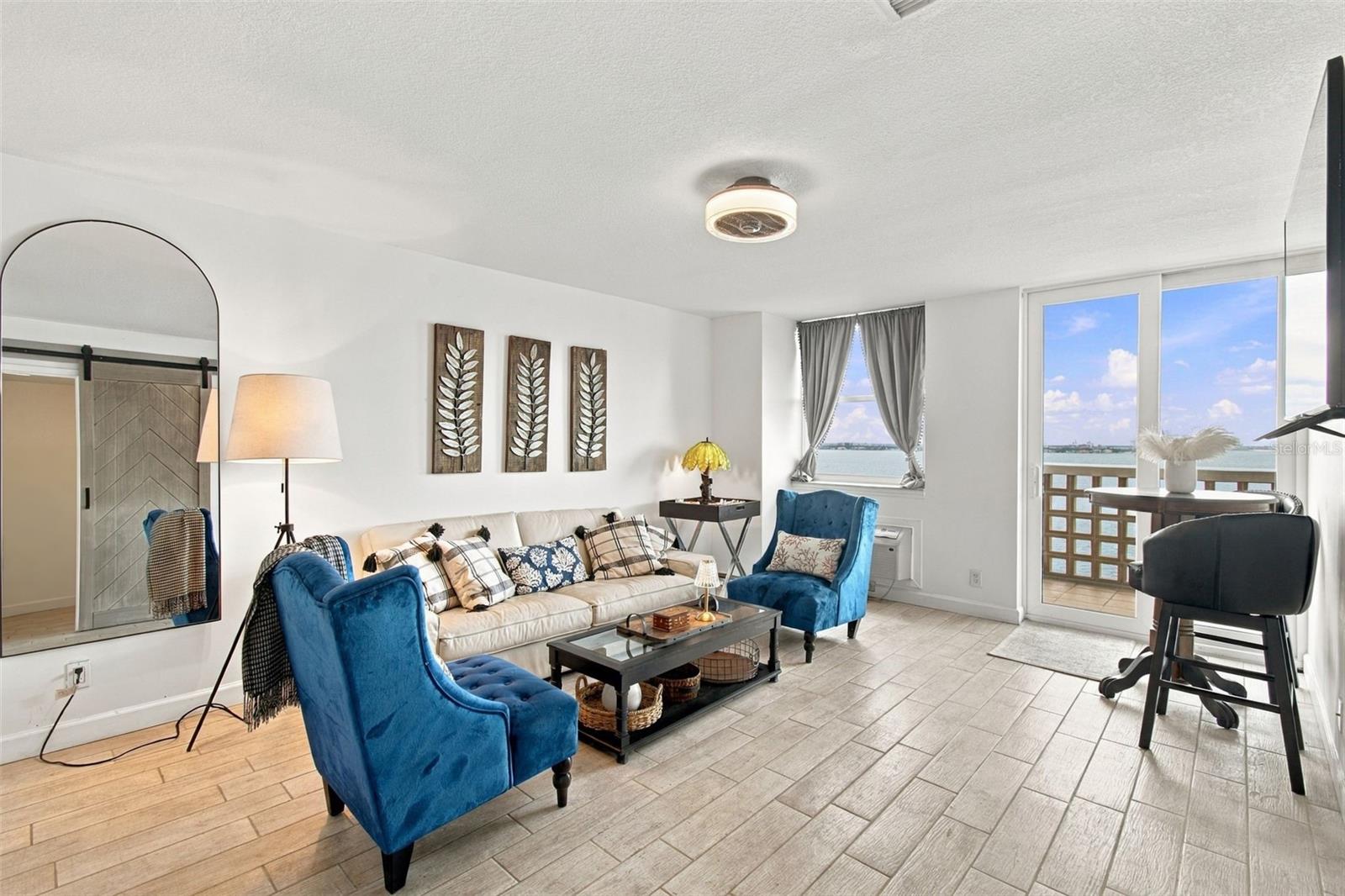 4015 BAYSHORE BOULEVARD 11A