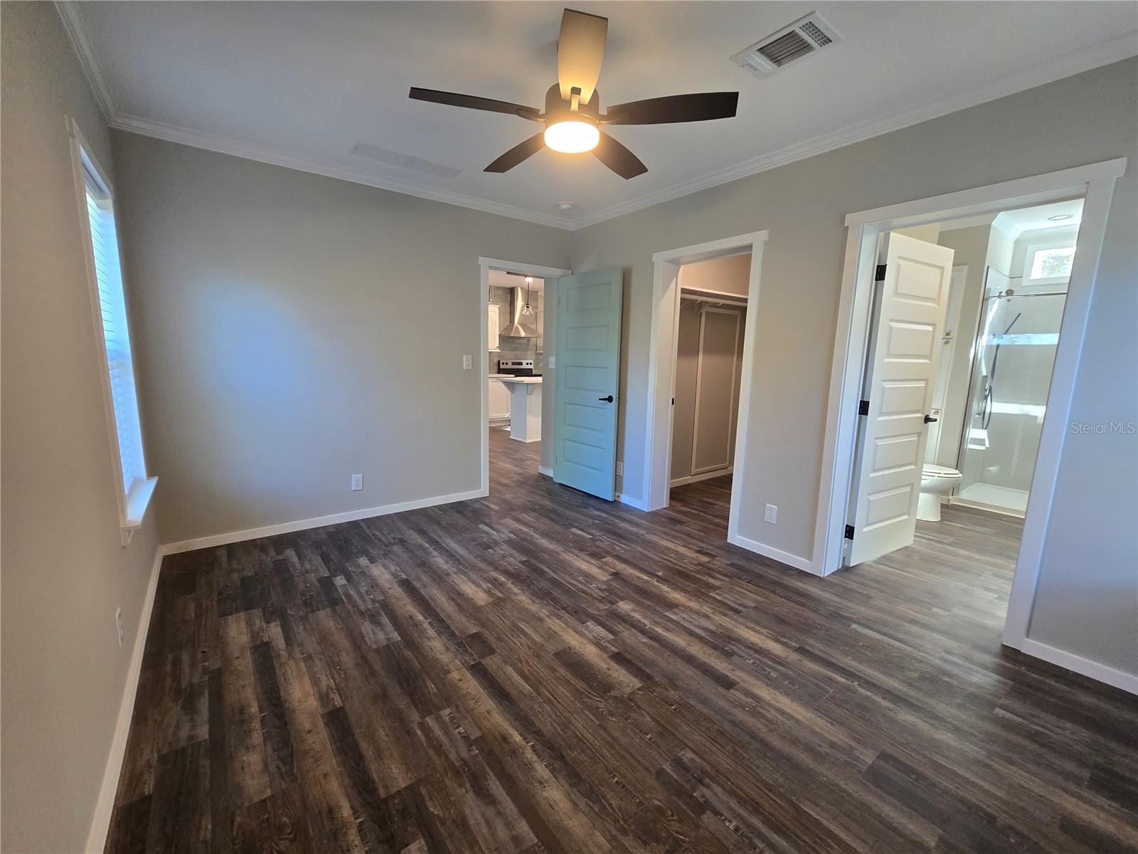 CHAIN O LAKES - Residential