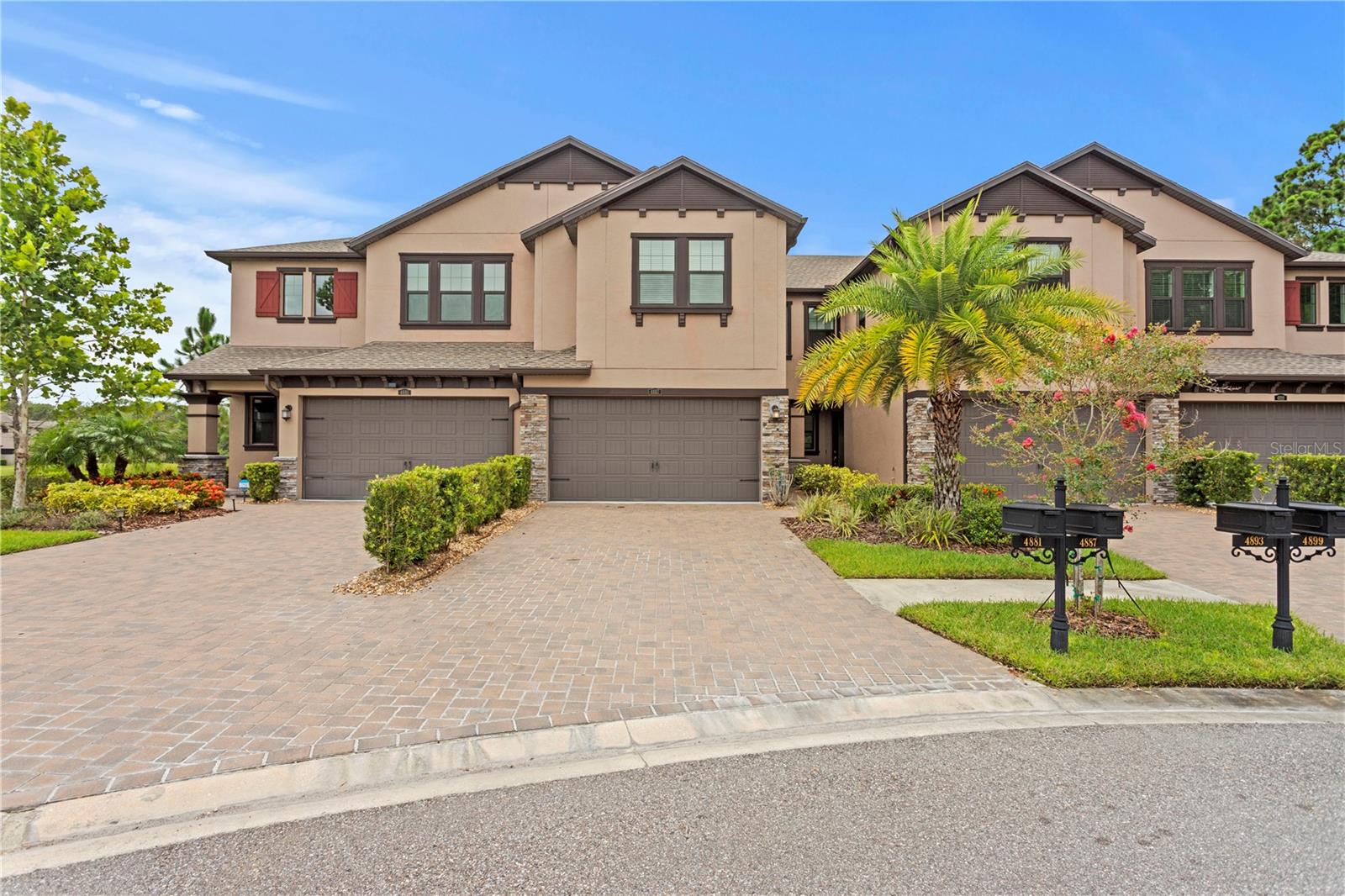 4887 ISOLA COURT