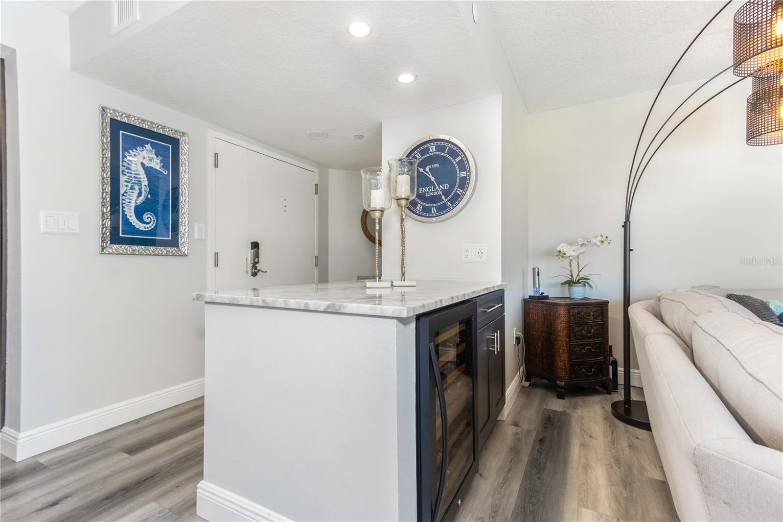 ISLAND WALK CONDO - Residential