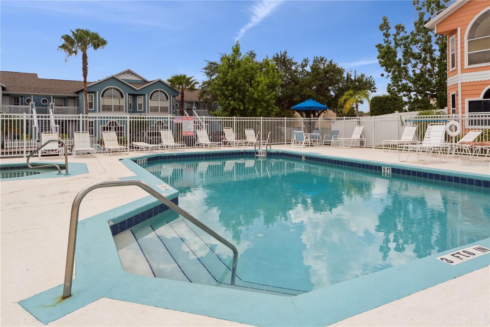 VILLAS AT ISLAND CLUB - Residential