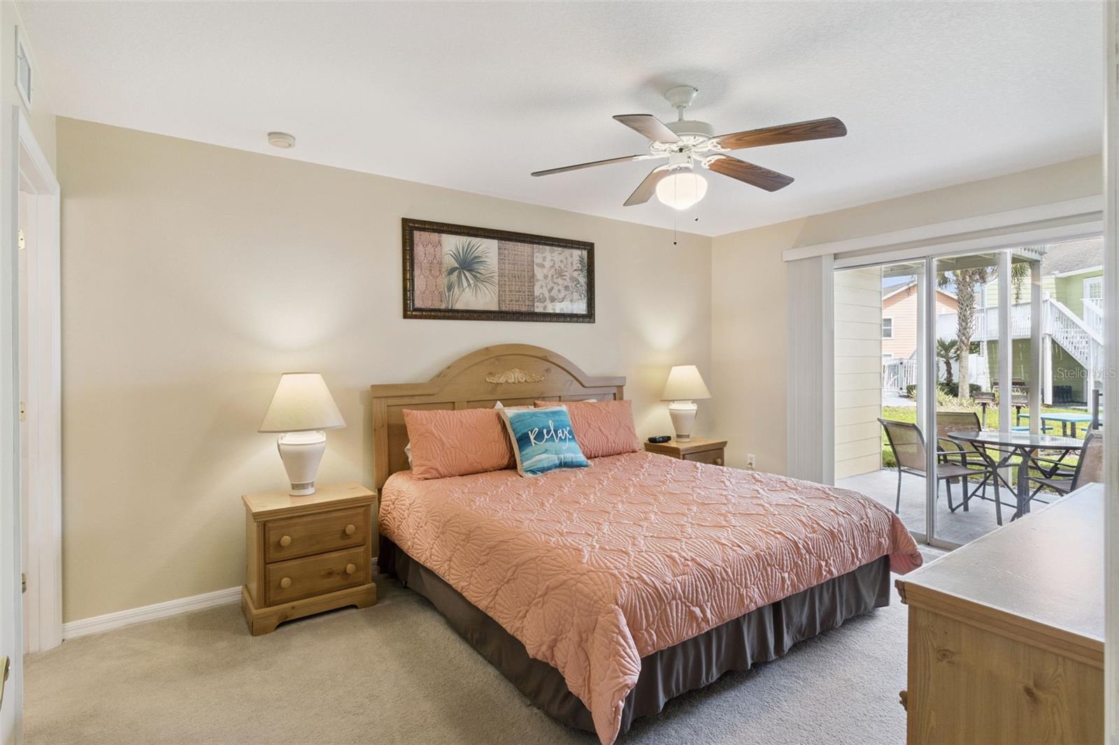 VILLAS AT ISLAND CLUB - Residential