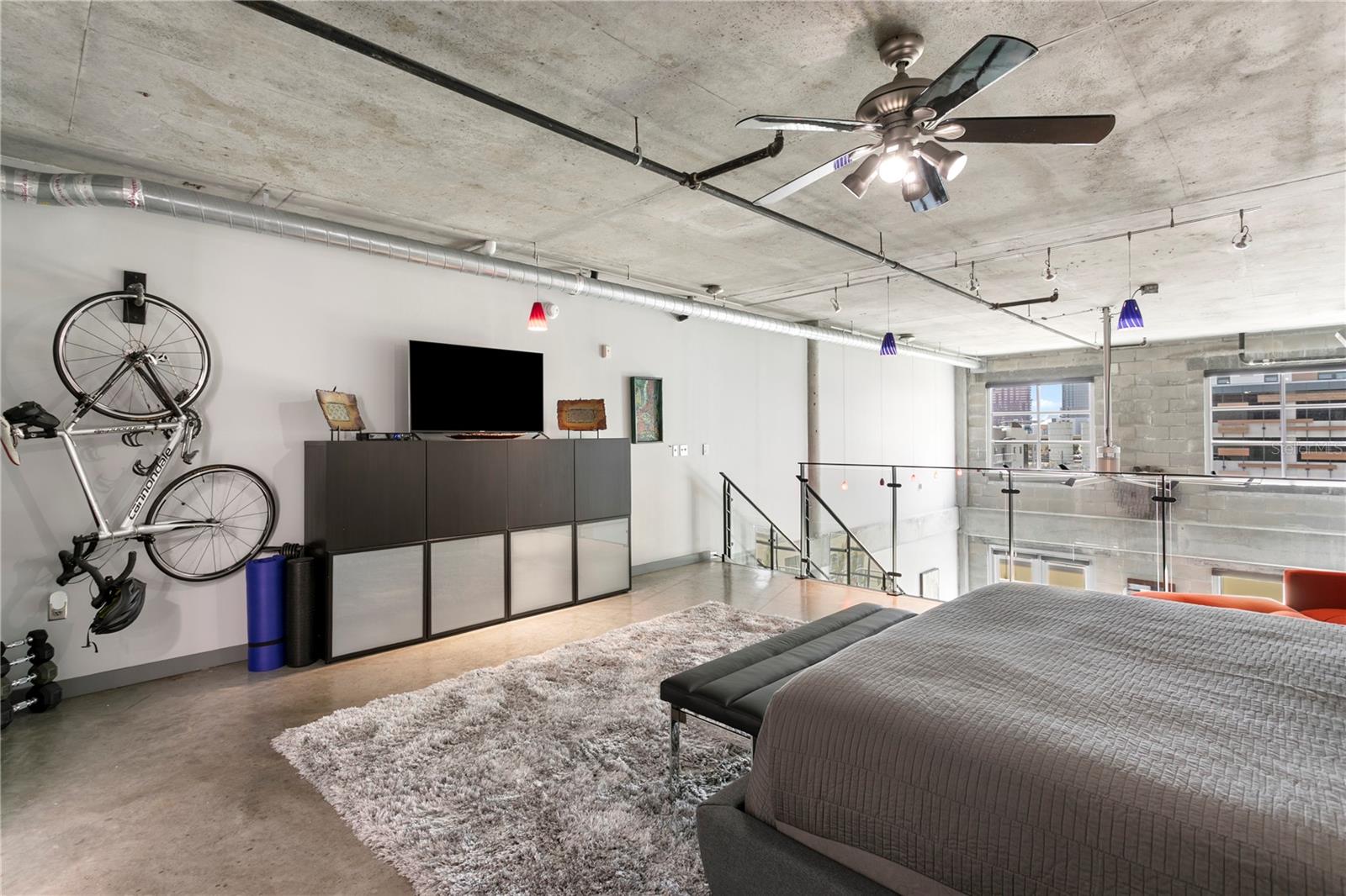 THE MERIDIAN - Residential